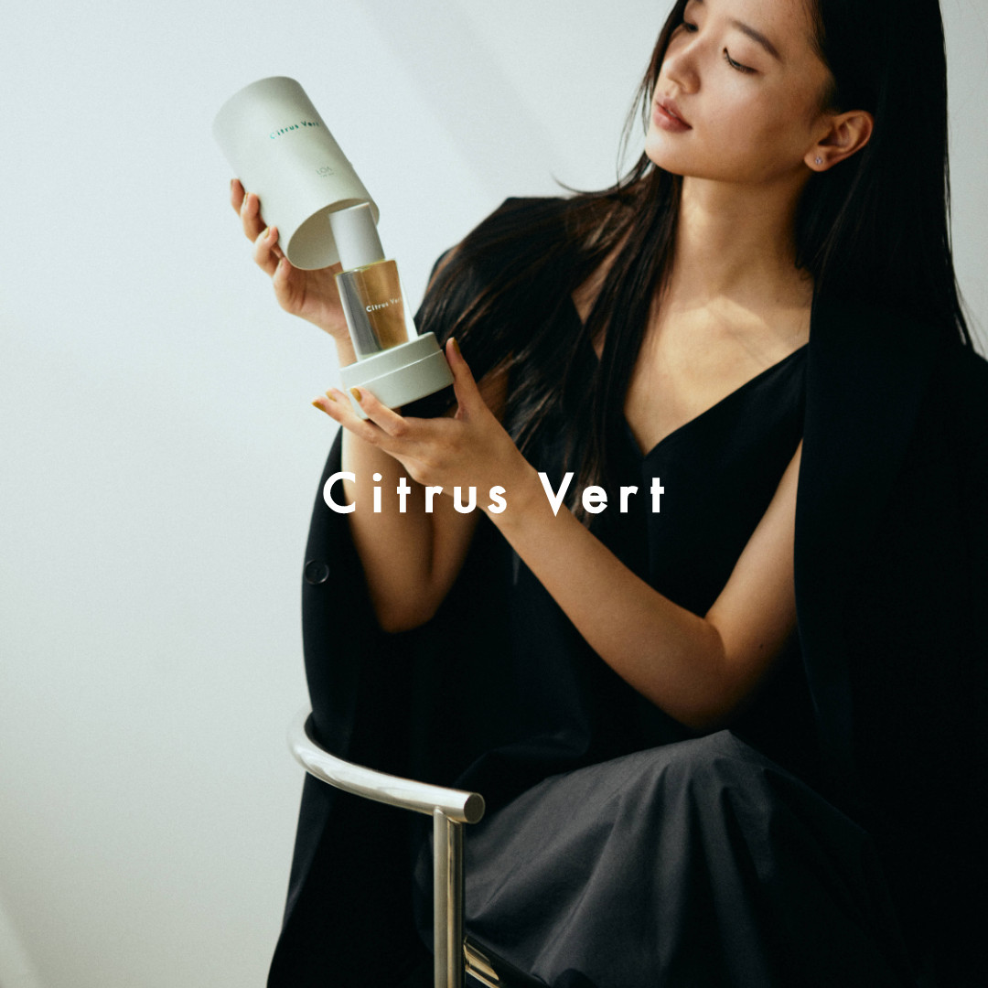 橙緣 CITRUS VERT|前味 檸檬・橘子・佛手柑 → 中味 香根草 → 後味 雪松木